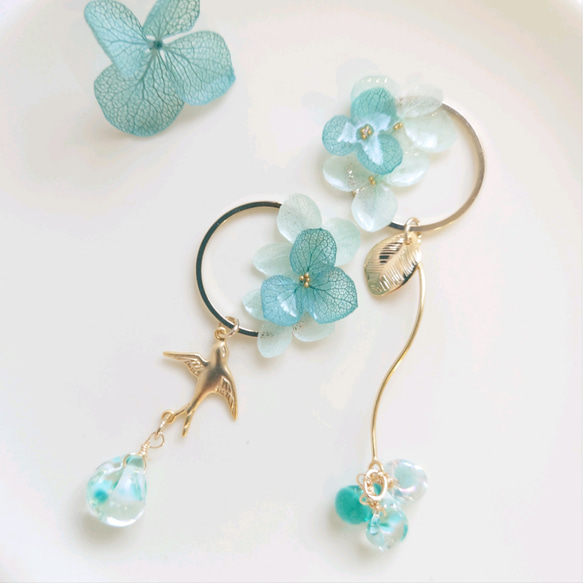 梅雨の晴れ間に Hydrangea＆DropBeads【ピアスorイヤリング・ネックレス】翡翠色・送料無料 7枚目の画像