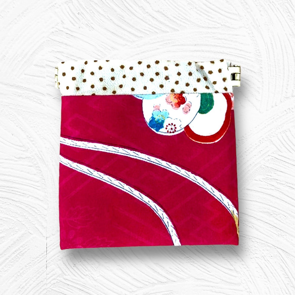 AirPodsケース　小銭入れ　薬入れ　アクセサリーケース　和柄　マルチに使える大正ロマンなバネ口ポーチ（ミニ） 11枚目の画像