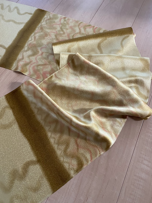 手描き友禅職人が描くシルクストール１点もの「ふうもん」