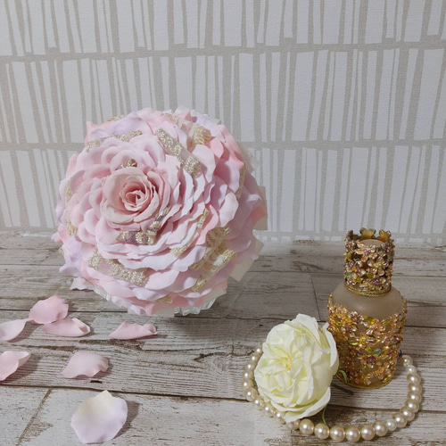 ☆ブライダルブーケ オーダー可☆ウェディングブーケ レースリボン入の