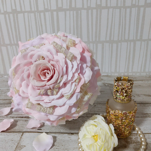 ☆ブライダルブーケ オーダー可☆ウェディングブーケ レースリボン入の