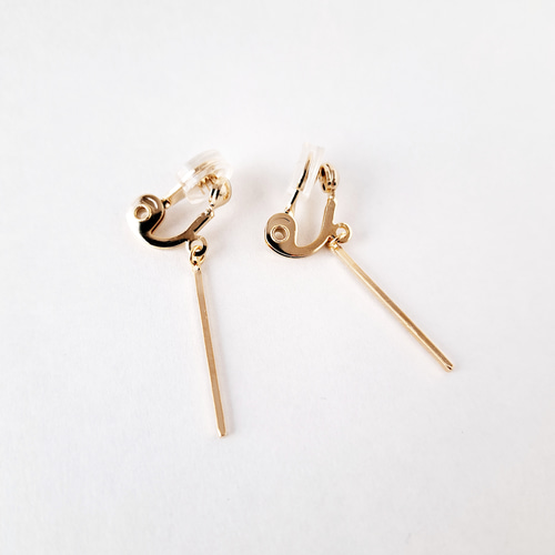 万能の極み*】痛くないイヤリング/ピアス シンプル 揺れる スティック 