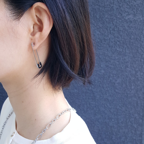 マダラニンゲン　ピアス　安全ピン　Dir 京　着用 マダラニンゲン 安全ピン ピアス LEFT DIR 京 MADARANINGEN