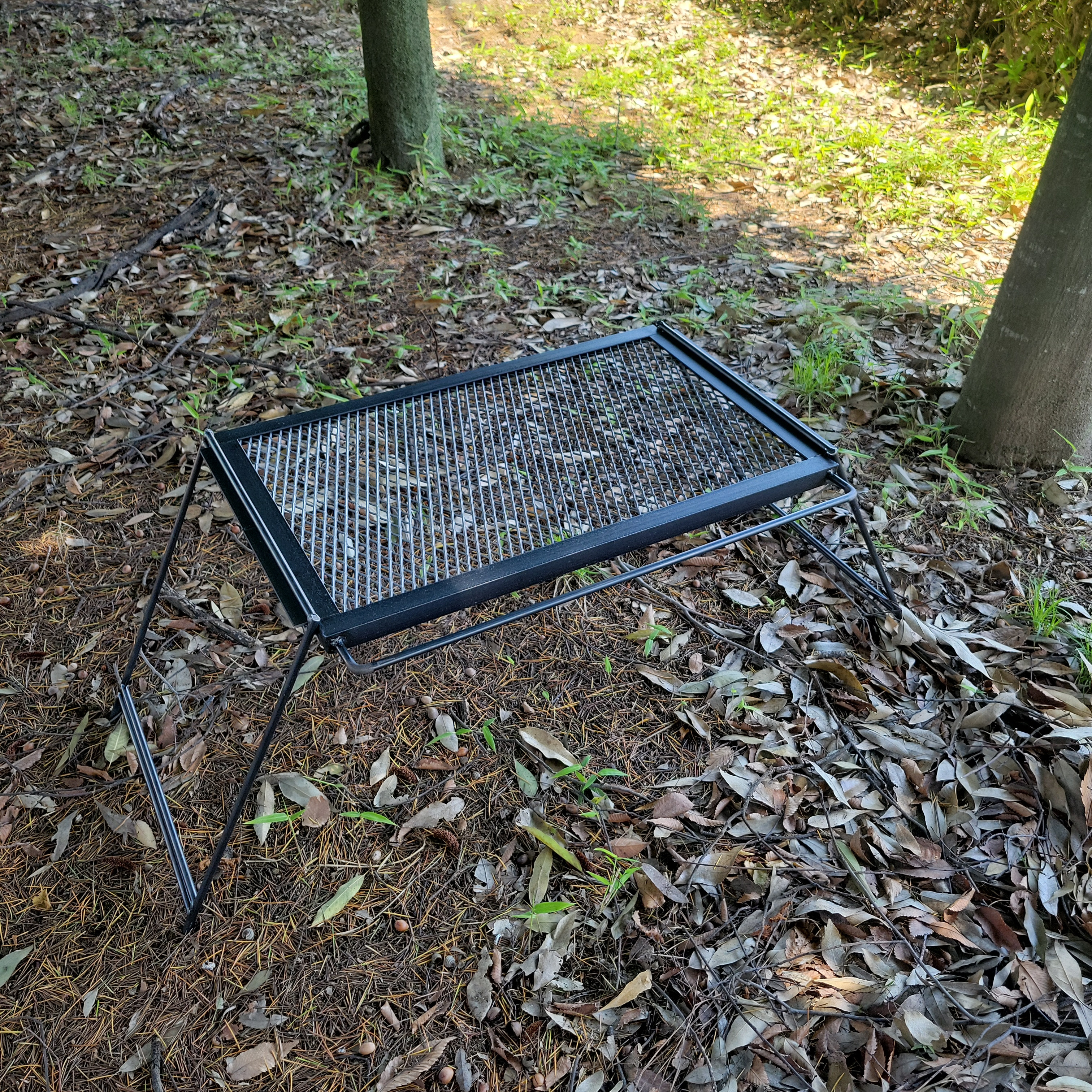 持ち運び　折り畳み　焚き火台　キャンプ　テーブル　アウトドア　ファイアースタンド　クッカースタンド　おしゃれ