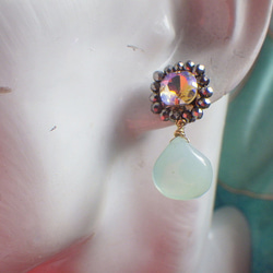 Aurora Mermaid Chalcedony Earrings 　 カルセドニードロップビジューピアス 5枚目の画像