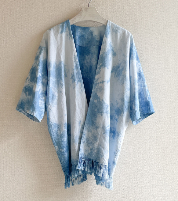 送料無料 " In Bloom " コットンリネン藍染　絞り染めの羽織り 裾フリンジ仕上げ 春 カーディガン 5枚目の画像