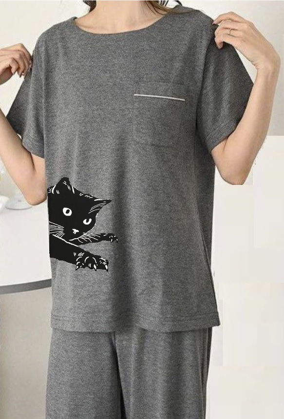 ネコ柄　レディースパジャマ上下セット　Mサイズ 1枚目の画像