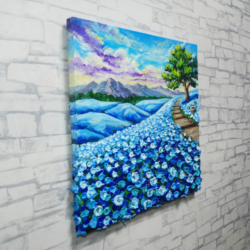 世界に一枚】青の輝きを描く油彩画「幸せを運ぶ青い丘」北欧風