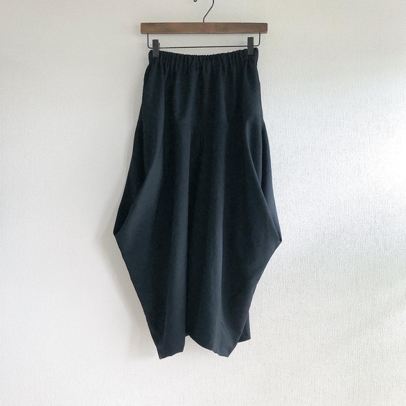 スカートパンツ（ブラックウール） 10枚目の画像