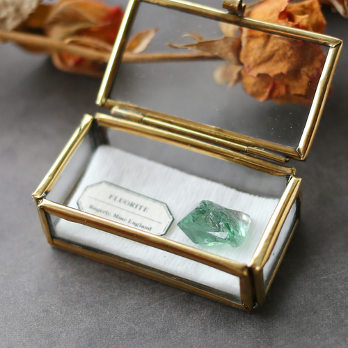 ロジャリー鉱山フローライトの結晶 鉱物標本 ミニチュア 蛍石 天然石