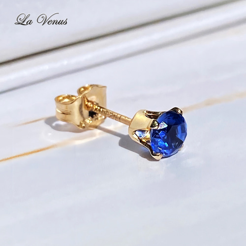 奇跡のブルー ネパール産 天然カイヤナイト 宝石質AAA 4mmピアス 14K 