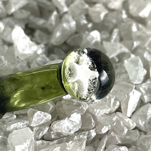 星の砂』リング スモーキーグリーン ガラスリング ガラスの指輪 7号