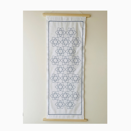 sale 本藍染糸を使った 刺し子タペストリー 2way タペストリー・壁掛け