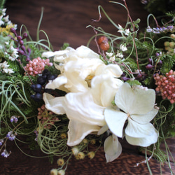 チューリップとライスフラワーの花冠リース✳︎母の日リース◎24センチ 4枚目の画像