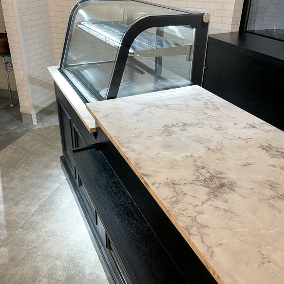 ケーキ屋さん向け冷蔵ショーケース埋込みレジカウンターW2100 スイーツ店向けショーケースカウンター オーダーメイド家具 