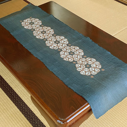 手描き更紗 藍＆草木染め テーブルセンター Batik 伝統工芸 花