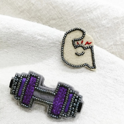 ダンベル大&マッチョ＊ビーズ刺繍ブローチ【C-2331】 3枚目の画像