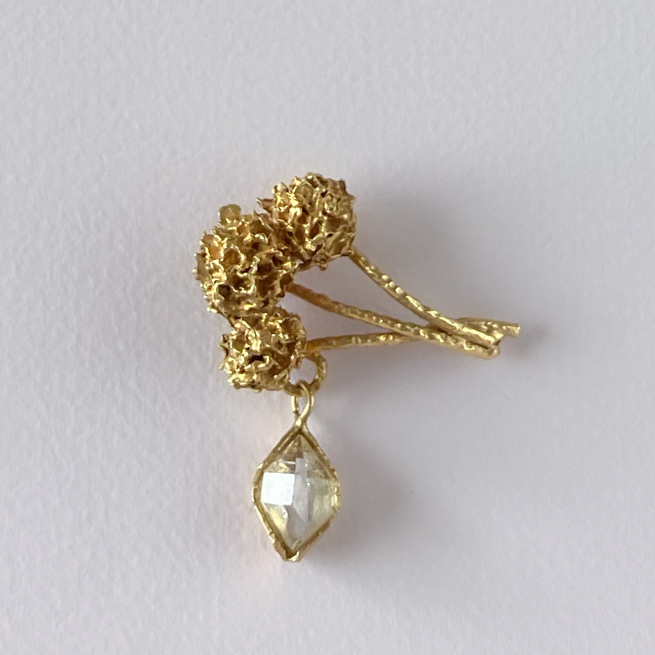 K18GP ダイヤモンドクォーツ　ミモザのブローチ