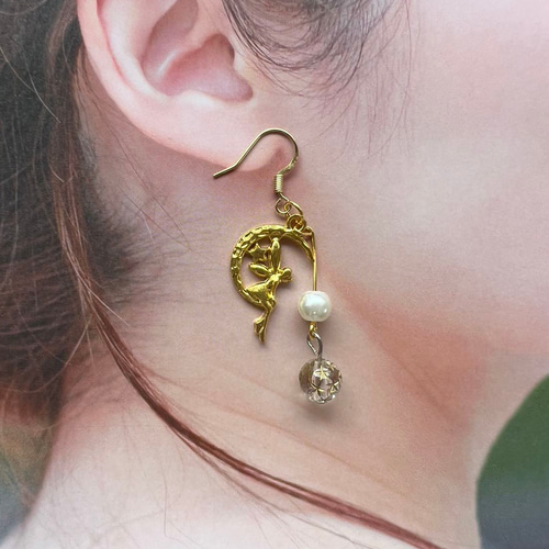 ティンカーベル×パールピアス 金具変更可 K90 ピアス（フック  