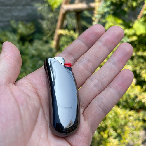 BIC J5 バナナ型ライターケース - 高品質亜鉛合金製、可愛いデザイン