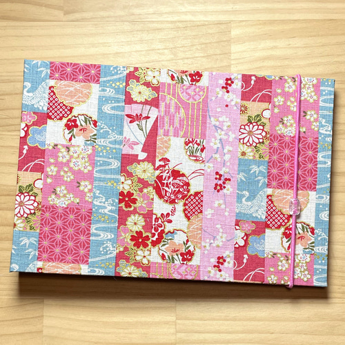 御朱印ホルダー】（大）見開き60枚 バンド付 切り絵御朱印収納ホルダー