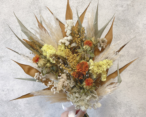 ブーケ　ブートニア Amazon｜Misaki ウエディングブーケ ブートニア 花嫁ブーケ バラ