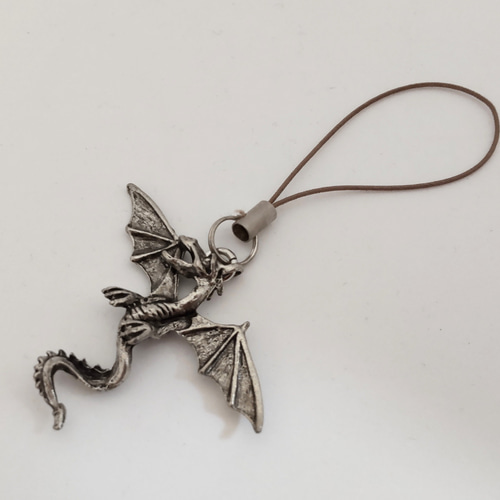 異世界ファンタジー風ドラゴンのストラップ 携帯ストラップ なぎ 通販