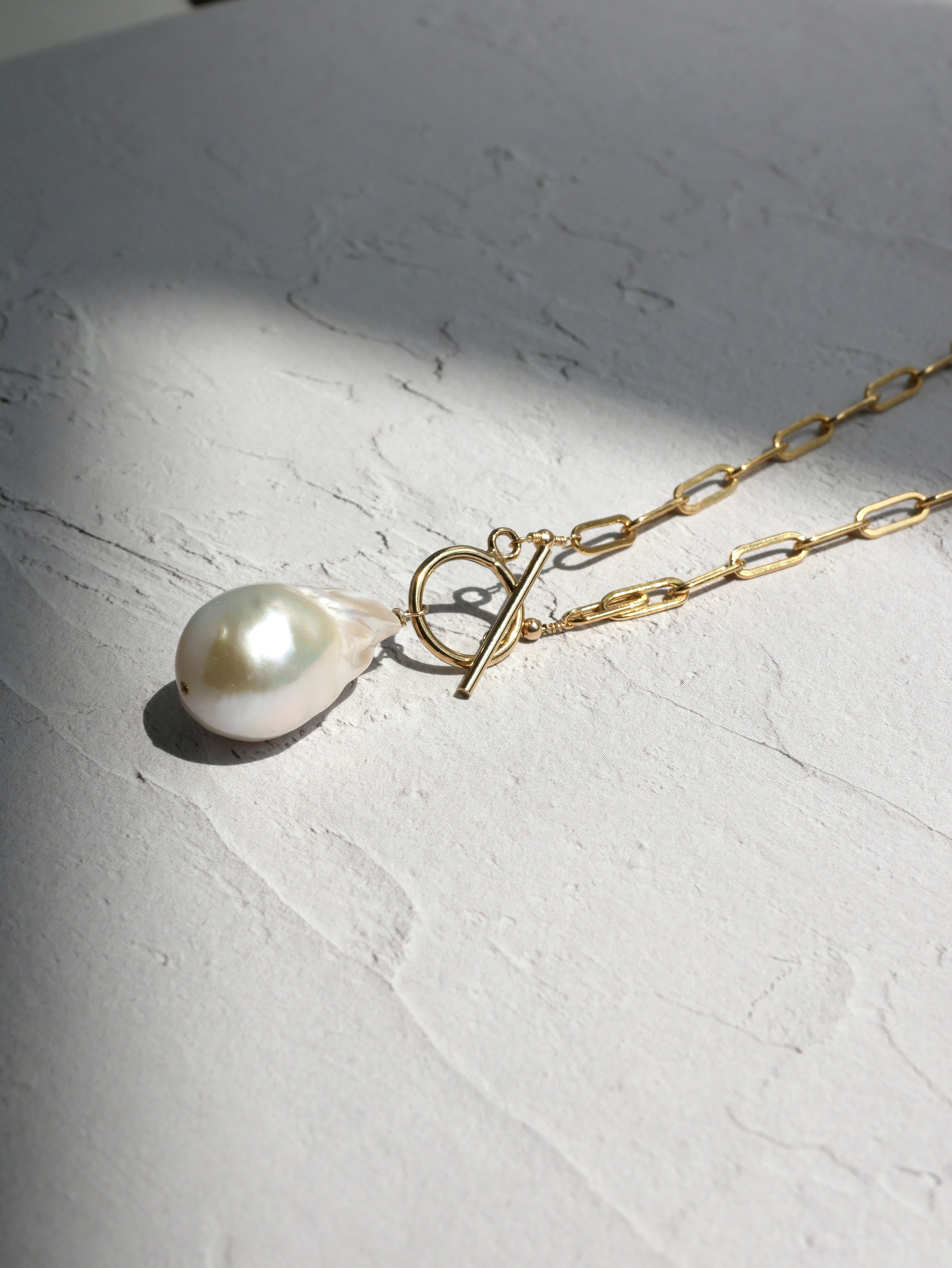 オイスターバロックパール　14kgf necklace