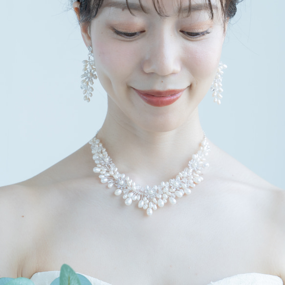 ネックレス＆ピアスorイヤリング　淡水パール　シルバー　ウェディング　アクセサリー　ブライダル　結婚式　花嫁　ボタニカル 1枚目の画像