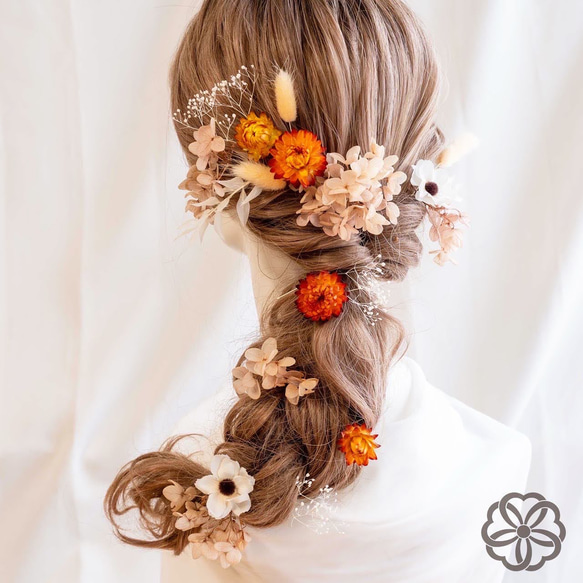 髪飾り　オレンジベージュ系ドライフラワーのラプンツェル風髪かざり　成人式　卒業式　結婚式　振袖　着物　和装　ヘアアクセサ 3枚目の画像
