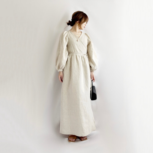 【売り切り】リメイク　薄い若草色　マキシたっぷりフレアロングカシュクールワンピース 2WAYカシュクールワンピース ヨーロッパリネン 長袖 マキシ丈