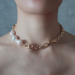 [drop asymmetry necklace] ドロップパール ネックレス (ゴールド) 6枚目の画像