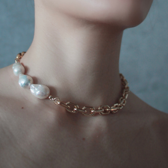 [drop asymmetry necklace] ドロップパール ネックレス (ゴールド) 5枚目の画像