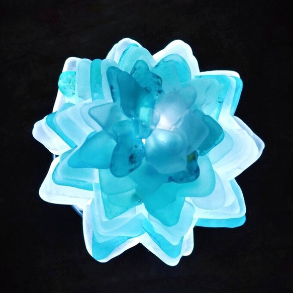 【海灯花】シーグラスのお花のランプシェード 青×緑 冬凪（ふゆなぎ）ギフトラッピング対応 4枚目の画像