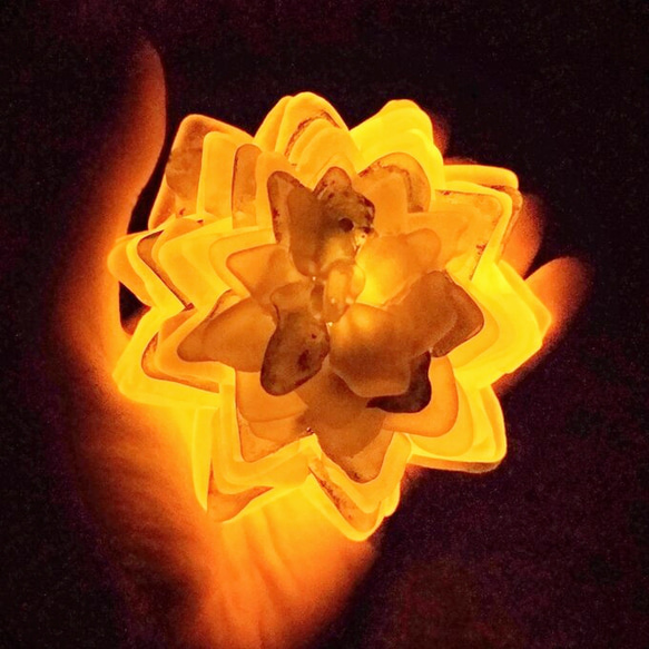 【海灯花】シーグラスのお花のランプシェード 青×緑 冬凪（ふゆなぎ）ギフトラッピング対応 5枚目の画像