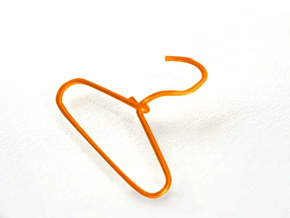 ミニチュア ハンガー 10個セット（オレンジ）カラー 人形 お人形さん