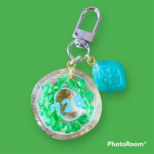 ⭐️オーダーページ⭐️なにわ男子他アイドルうちわ風レジン