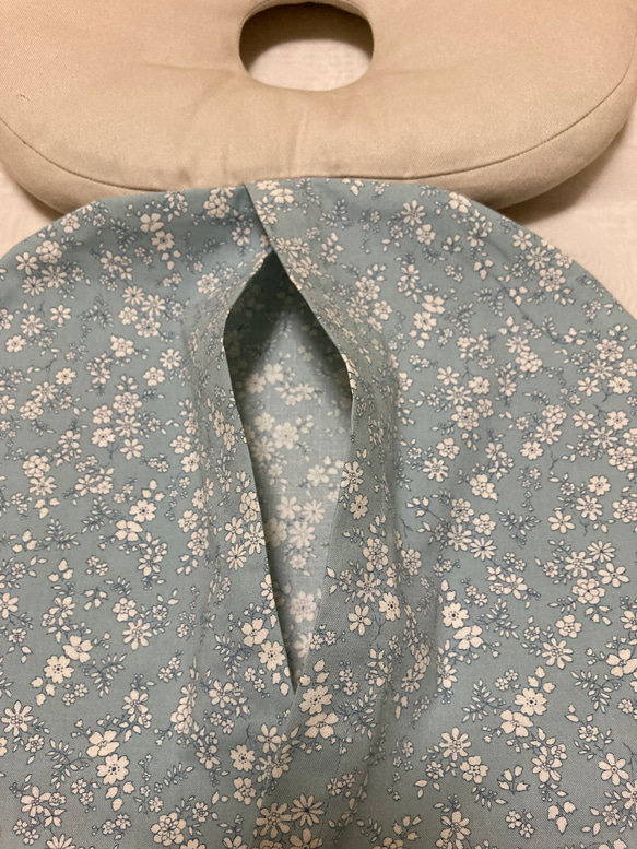 ベビー用ドーナツ枕 替カバー 洗い替え 枕カバー 替えカバー 小花 ブルー エスメラルダ 2枚目の画像