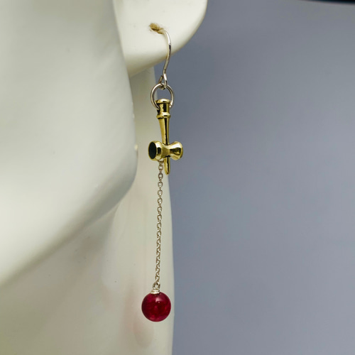 けん玉のピアス 〜 brass/メノウ 〜 ピアス（フック・チェーン
