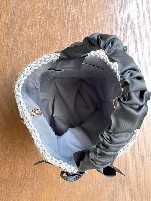褶皺緞帶提把包（灰色/米色前絲帶，含內布料，訂製） 第8張的照片
