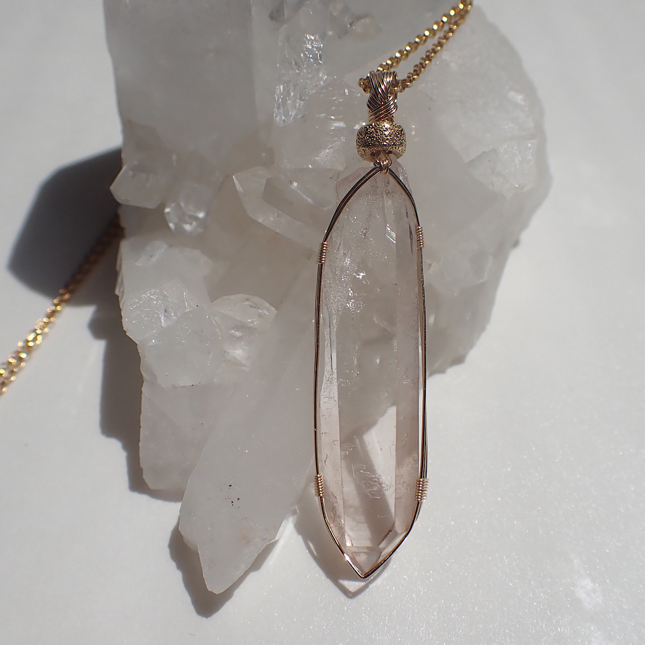 女神巻き®︎クリスタル原石《ゼッカデソーザ産》のペンダントトップ