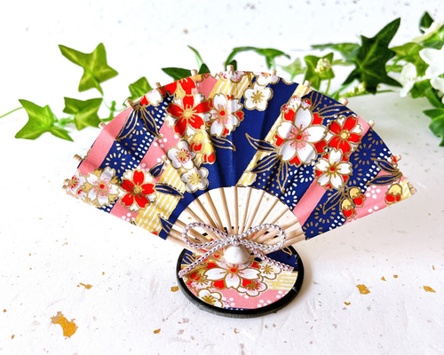 サンプル購入】結婚式の席札 友禅和紙扇子型 和風 ウェディング お名前