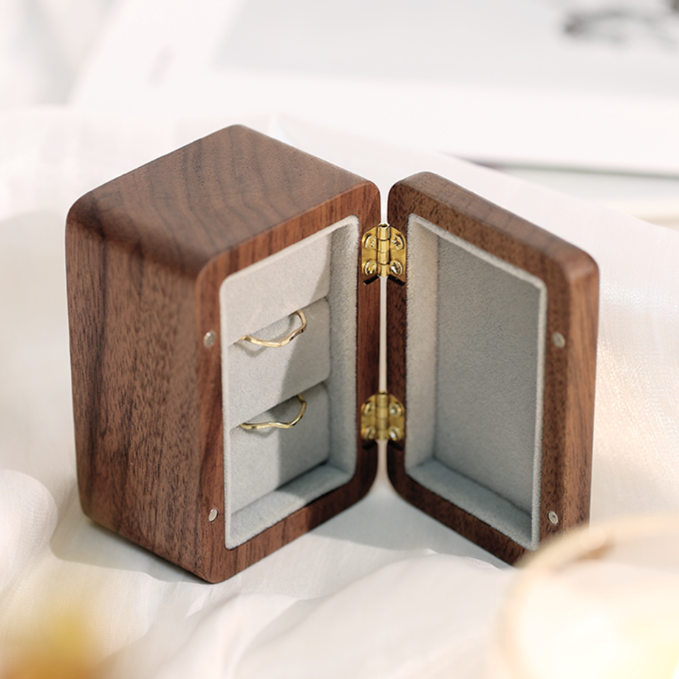 冷蔵庫デザイン リングケース 木製 指輪収納 指輪入れ ケース ペア プロポーズ クリスマス 新婚 結婚式