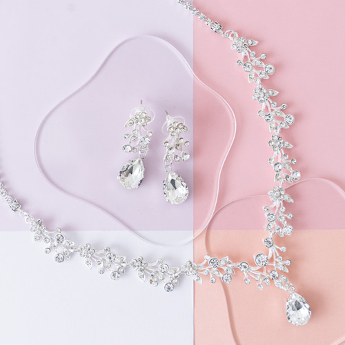 ◇ピアスorイヤリング ネックレス◇ウェディング アクセサリー セット