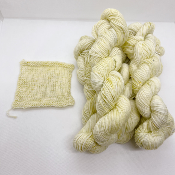 手染め糸ソックヤーン50g 《ベーシック》「カモミールティー」 毛糸  