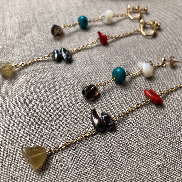 Pearl x Coral x Gemstone Asymmetry Earrings 11枚目の画像