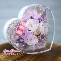 ❤ハートボックスフラワー❤　プリザーブドフラワー　プレゼントギフト　アクリルケース　立てられます! 2枚目の画像
