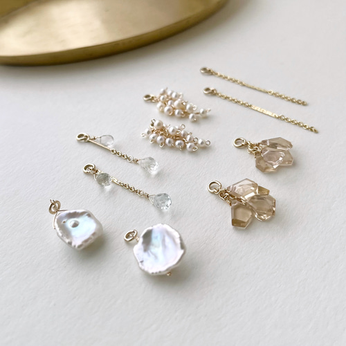 淡水パールとシャンパンクォーツの着せ替え【チャーム】【ピアス付き