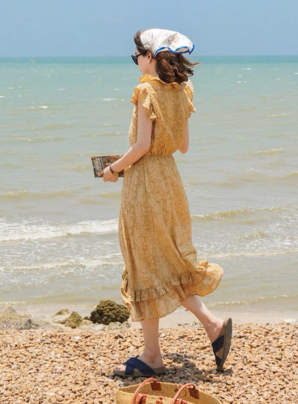 ブラウン　フリルワンピース　一枚でキマル❗️