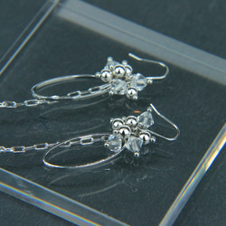 silver/crystal hoop earrings シルバー　クリスタル　ピアス　イヤリング　母の日 3枚目の画像